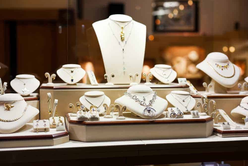 Trusted Diamond Jewellers in Zurich for Luxury Creations | Cervin Blanc